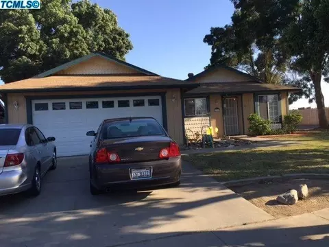 1351 E Brea Ave, Tulare, CA 93274 photo 2