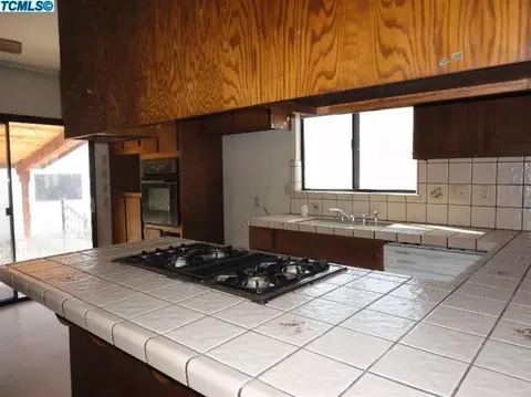 443 N F St, Exeter, CA 93221 photo 4