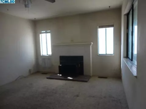 443 N F St, Exeter, CA 93221 photo 3