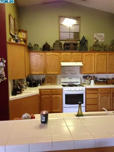 892 Apple Ave, Lemoore, CA 93245 photo 9