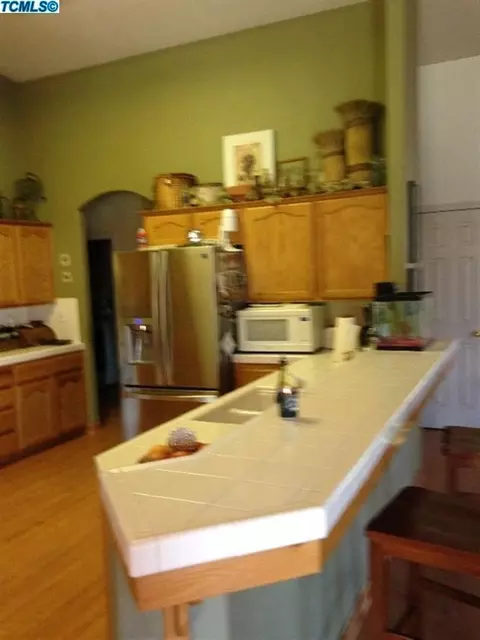 892 Apple Ave, Lemoore, CA 93245 photo 6