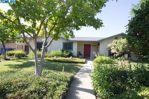 790 E Kip Patrick Dr, Reedley, CA 93654 photo 2