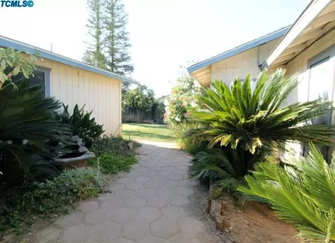 790 E Kip Patrick Dr, Reedley, CA 93654 photo 27