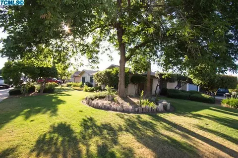790 E Kip Patrick Dr, Reedley, CA 93654 photo 36