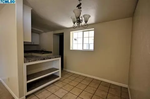 207 Peach St, Exeter, CA 93221 photo 5