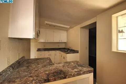 207 Peach St, Exeter, CA 93221 photo 6