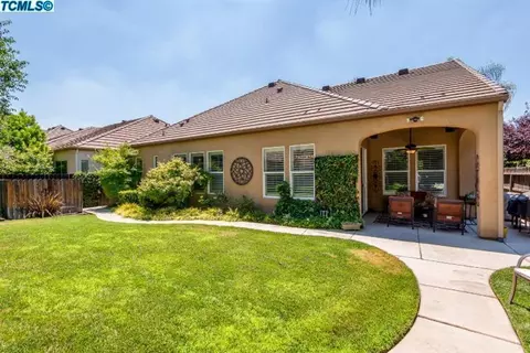 97 W Lester Ave, Clovis, CA 93619 photo 23