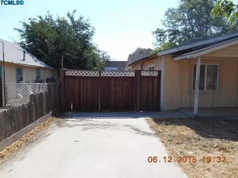 1188 N E St, Tulare, CA 93274 photo 4