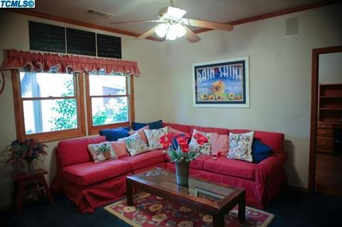 2426 E Westcott Ave, Visalia, CA 93292 photo 19