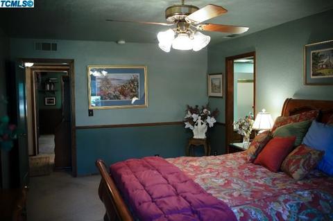 2426 E Westcott Ave, Visalia, CA 93292 photo 38