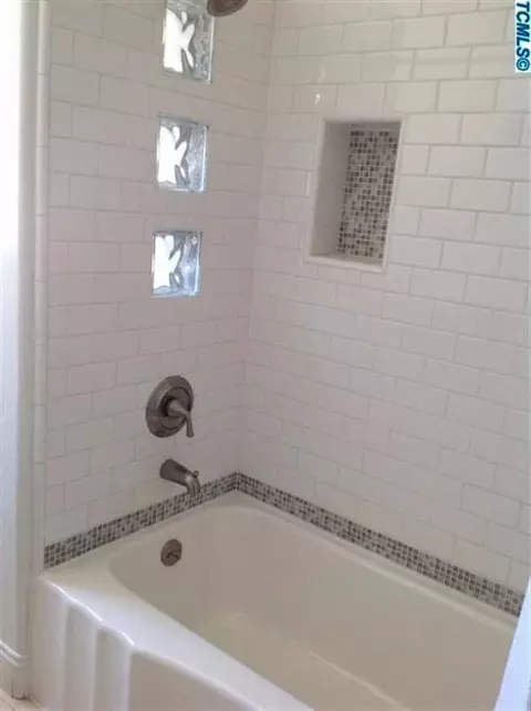 2334 E Westcott Ave, Visalia, CA 93292 photo 19