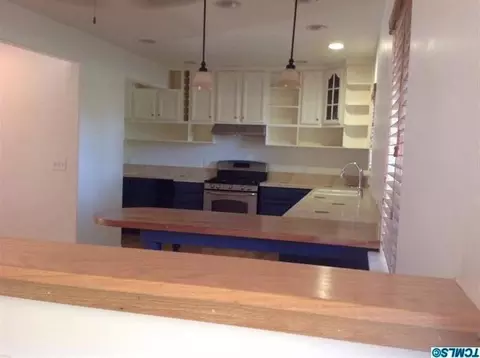 2334 E Westcott Ave, Visalia, CA 93292 photo 6
