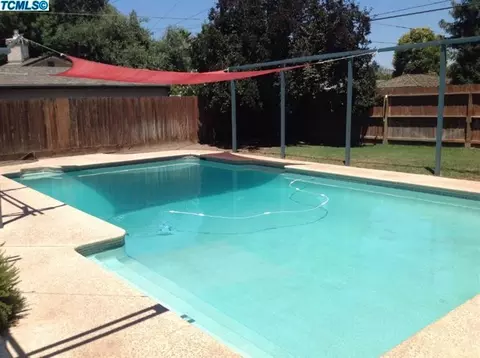 2334 E Westcott Ave, Visalia, CA 93292 photo 26