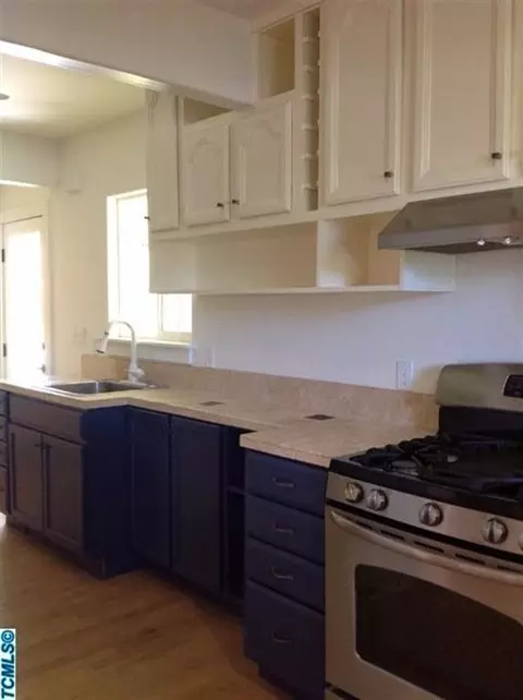 2334 E Westcott Ave, Visalia, CA 93292 photo 10