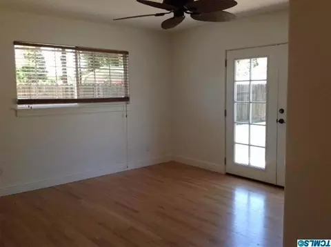 2334 E Westcott Ave, Visalia, CA 93292 photo 24