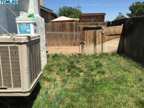 1203 E Ferguson Ave, Visalia, CA 93292 photo 11