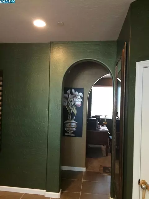 3946 E Country Ave, Visalia, CA 93292 photo 7