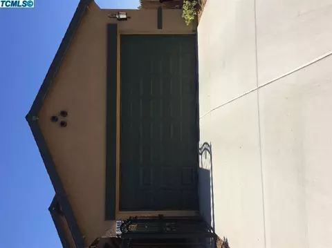 3946 E Country Ave, Visalia, CA 93292 photo 16
