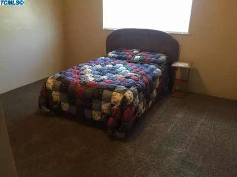 865 E Lyndale Ave, Tulare, CA 93274 photo 10