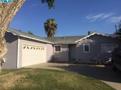 865 E Lyndale Ave, Tulare, CA 93274 photo 2