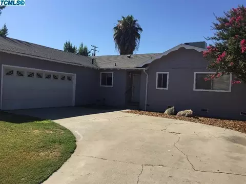 865 E Lyndale Ave, Tulare, CA 93274 photo 1
