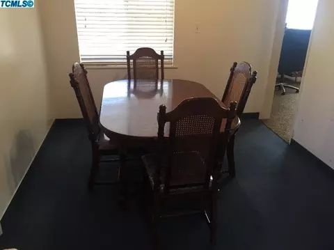 865 E Lyndale Ave, Tulare, CA 93274 photo 13