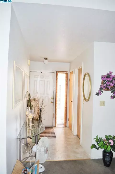4819 W Westgate Ave, Visalia, CA 93277 photo 11