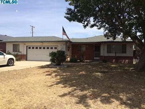 172 E Lynn Ave, Tulare, CA 93274 photo 1