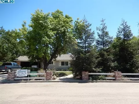 395 W Jayne, Tipton, CA 93272 photo 2