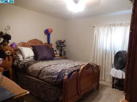 395 W Jayne, Tipton, CA 93272 photo 11