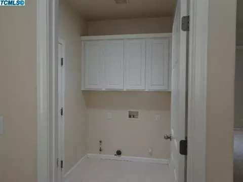 2009 E Victor Ave, Visalia, CA 93292 photo 10