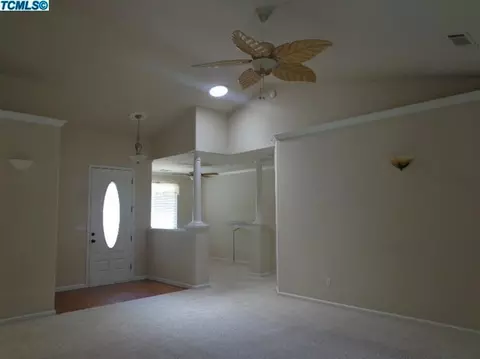 2009 E Victor Ave, Visalia, CA 93292 photo 6