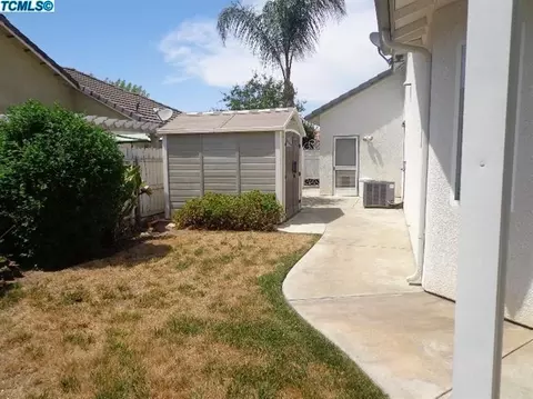 2009 E Victor Ave, Visalia, CA 93292 photo 18