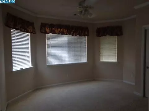 2009 E Victor Ave, Visalia, CA 93292 photo 16