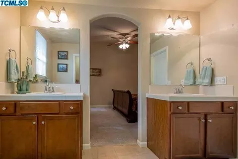 1432 Atlantic Ave, Lemoore, CA 93245 photo 16