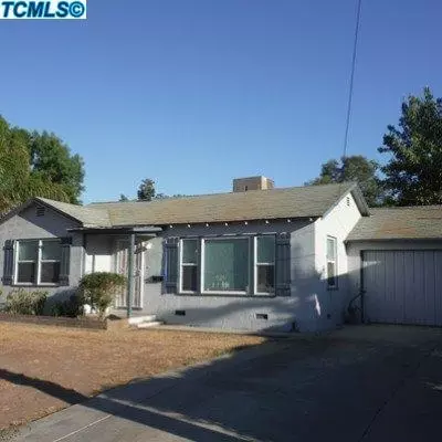 1001 E Laurel Ave, Visalia, CA 93292 photo 1