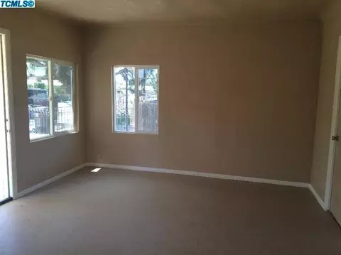 246 S Maple St, Pixley, CA 93256 photo 7