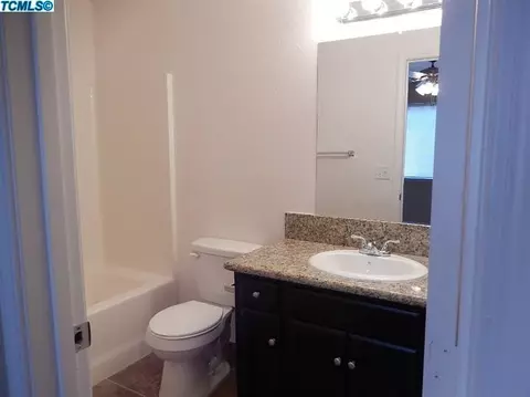 438 N E St, Tulare, CA 93274 photo 10