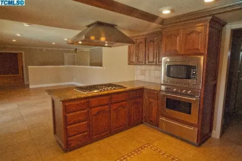 1602 E Avila Dr, Tulare, CA 93274 photo 19