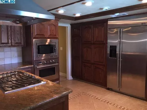 1602 E Avila Dr, Tulare, CA 93274 photo 20