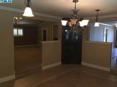 1602 E Avila Dr, Tulare, CA 93274 photo 28