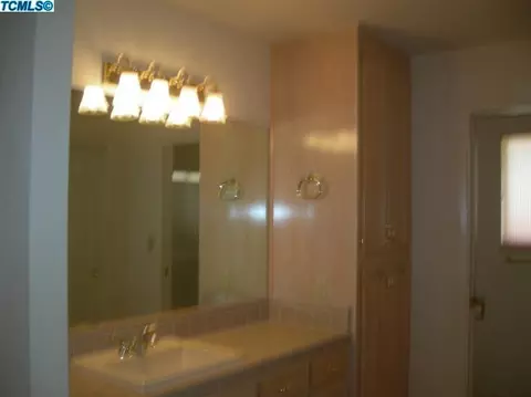 1609 E Prospect Ave, Visalia, CA 93292 photo 9