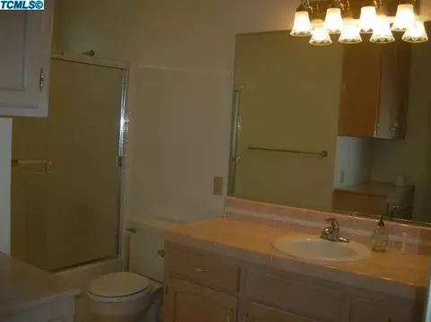 1609 E Prospect Ave, Visalia, CA 93292 photo 6