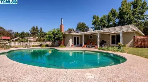 257 Hogan Dr, Lemoore, CA 93245 photo 17