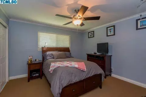 257 Hogan Dr, Lemoore, CA 93245 photo 12