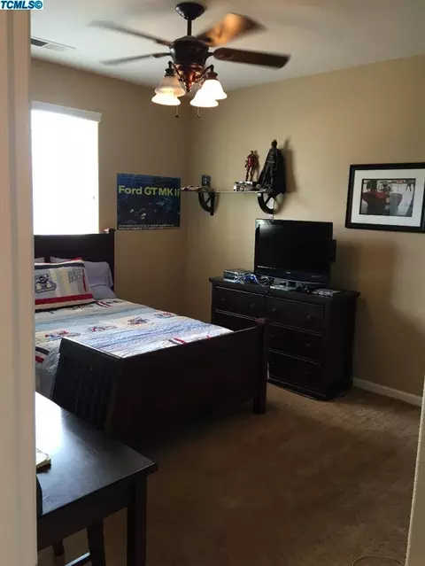 3913 E Cambridge Ave, Visalia, CA 93292 photo 42