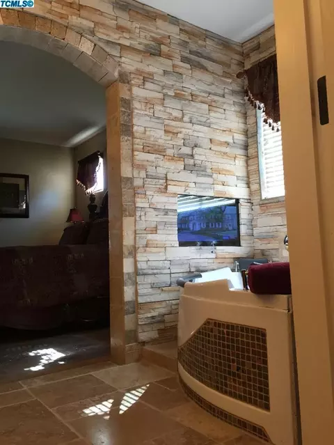 3913 E Cambridge Ave, Visalia, CA 93292 photo 28