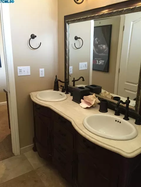 3913 E Cambridge Ave, Visalia, CA 93292 photo 34