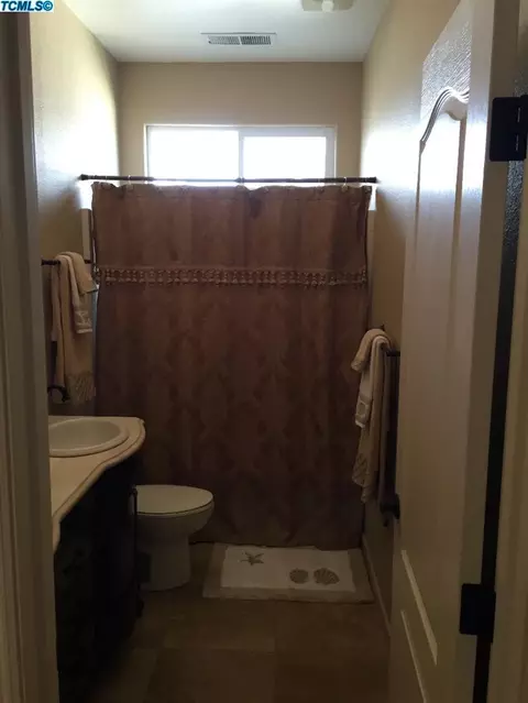 3913 E Cambridge Ave, Visalia, CA 93292 photo 33