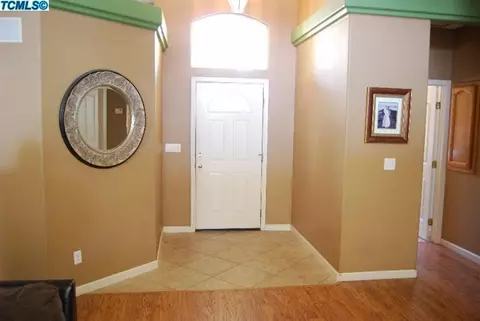 1603 E Victor Ave, Visalia, CA 93292 photo 4